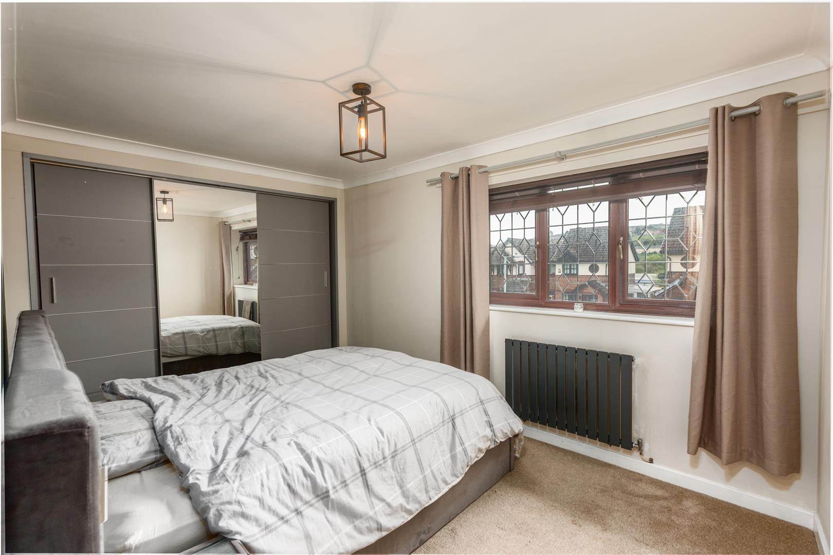 Carmarthen Road, Cwmdu, Swansea, SA5 8LL